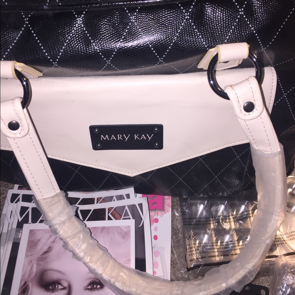 Faux leather Mary Kay duffle bag